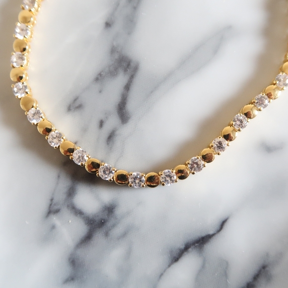 Sterling silver gold plated cubic zirconia bracele - Picture 1 of 2